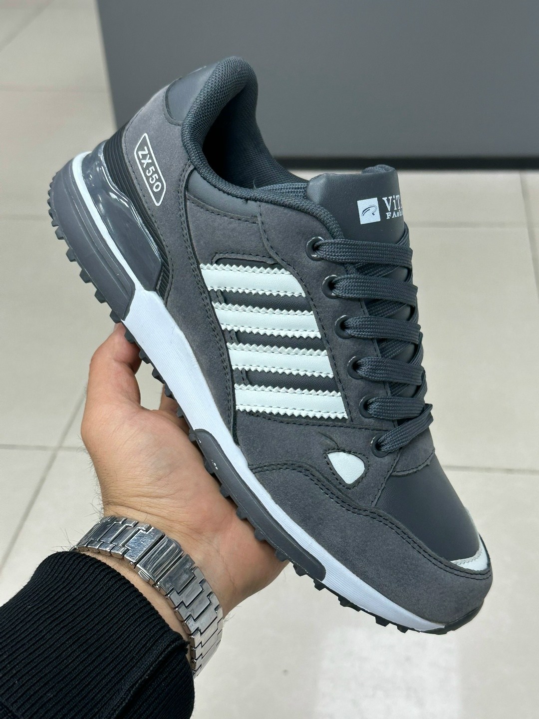 adidas мужские кроссовки,кроссовки adidas,кроссовки adidas zx 750,кроссовки мужские,