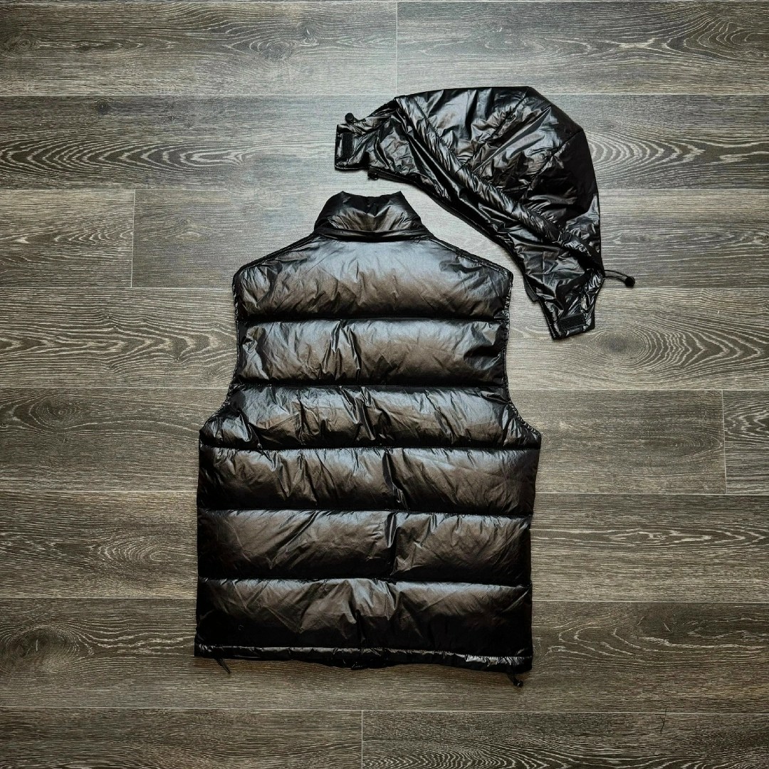 жилетка moncler,жилет moncler,жилетка монклер,жилетка монклер оригинал,жилетка монклер мужская