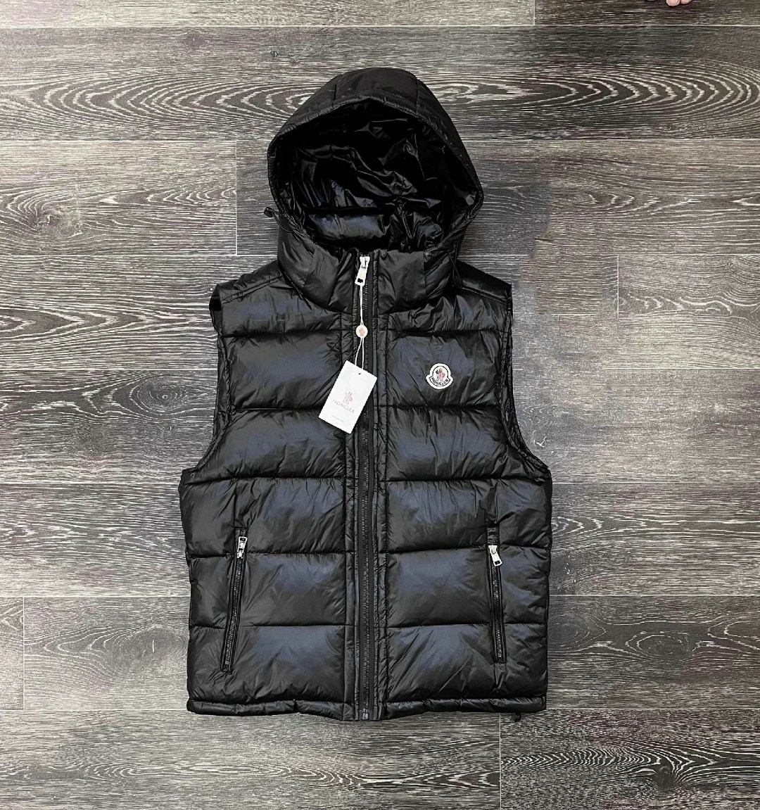 жилетка moncler,жилет moncler,жилетка монклер,жилетка монклер оригинал,жилетка монклер мужская