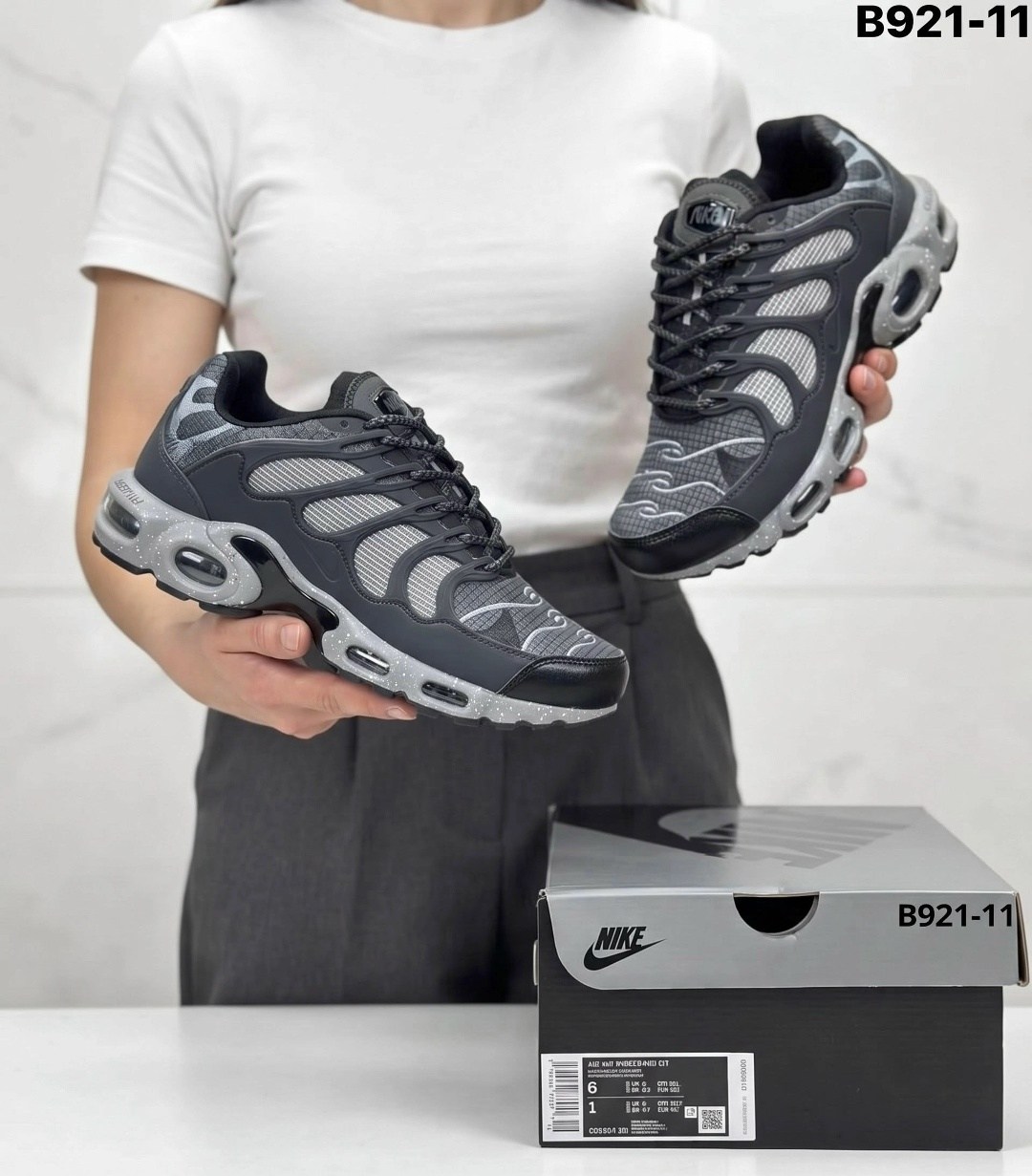 кроссовки nike air max plus tn,nike air max plus tn,nike air max plus,кроссовки легкие мужские nike air max tn plus,кроссовки