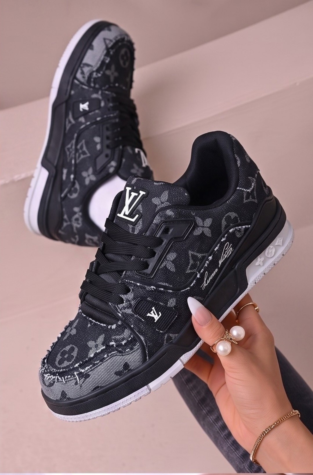 кроссовки louis vuitton кроссовки louis vuitton,louis vuitton кроссовки,кроссовки louis vuitton trainer,кроссовки луи виттон,кроссовки louis vuitton мужские