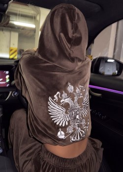 Костюм