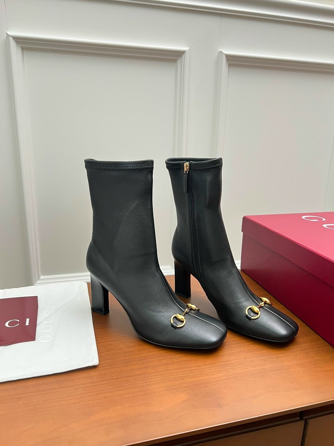 ботильоны gucci женские,гуччи ботильоны женские,ботильоны гуччи,ботильоны gucci,кожаные ботильоны gucci