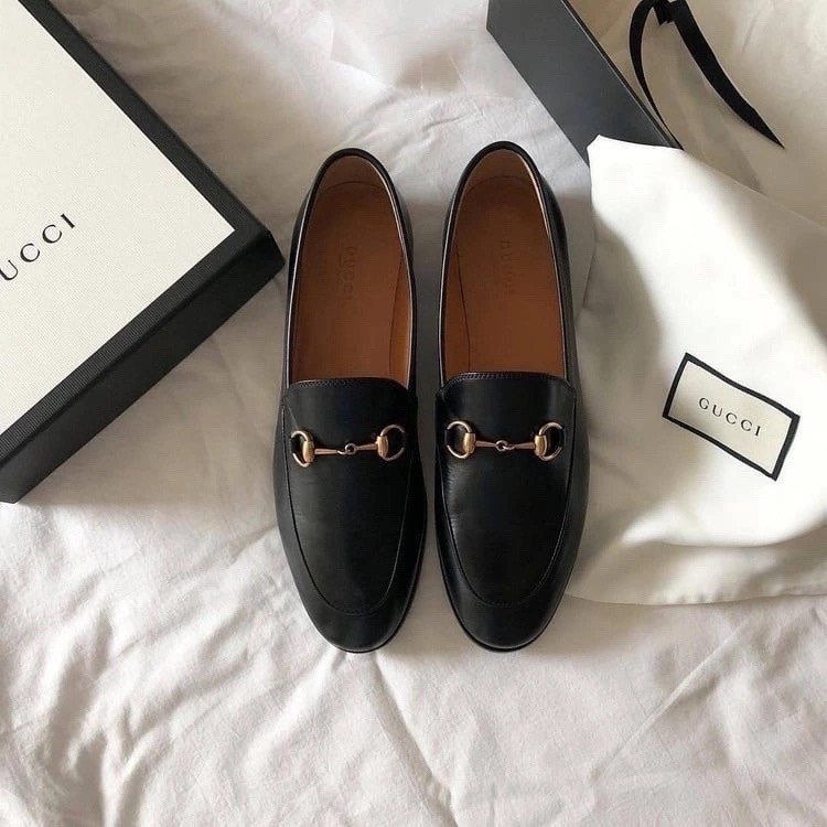 лоферы gucci,лоферы гуччи 2026,женские лоферы gucci,гуччи лоферы,мужские лоферы gucci 2026-2026 черные кожаные