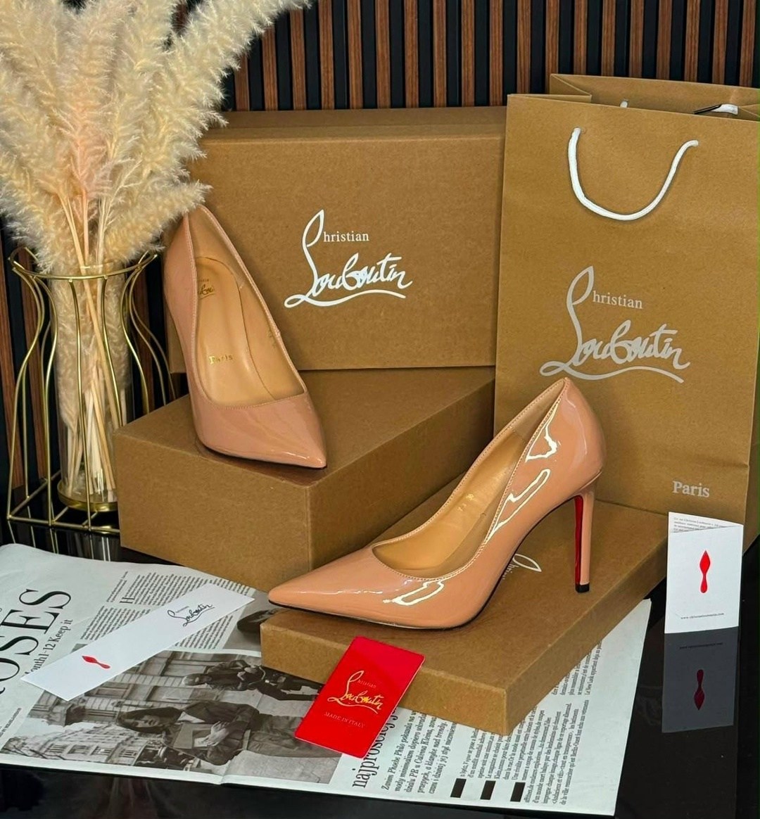 christian louboutin туфли,туфли женские,christian louboutin женские туфли на высоком,,женские туфли лодочки