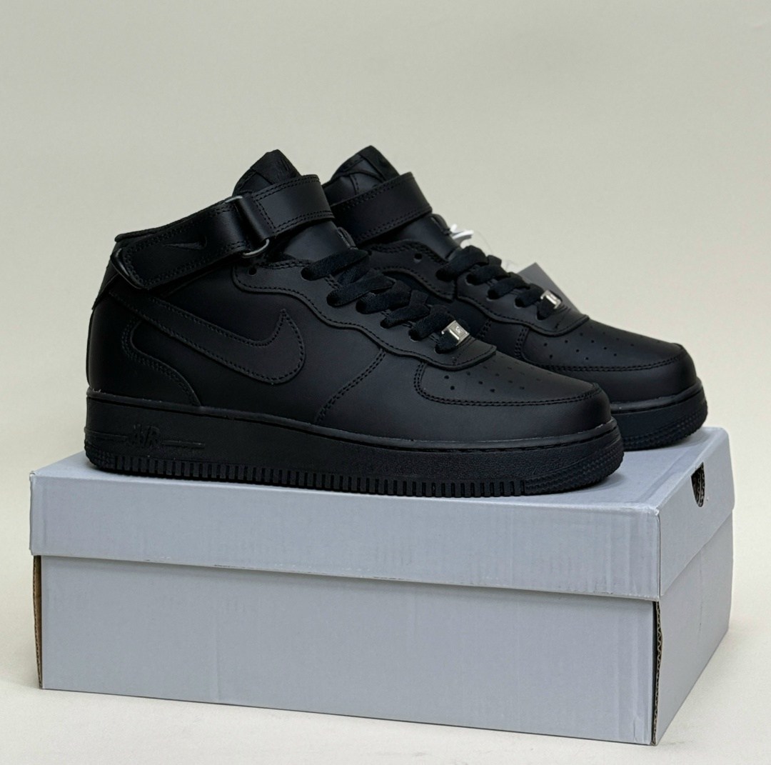 кроссовки nike air force 1 mid "black",nike air force 1 mid "black",зимние кроссовки nike air force 1 mid,nike air force 1 high black,кроссовки nike air force 1 черные высокие