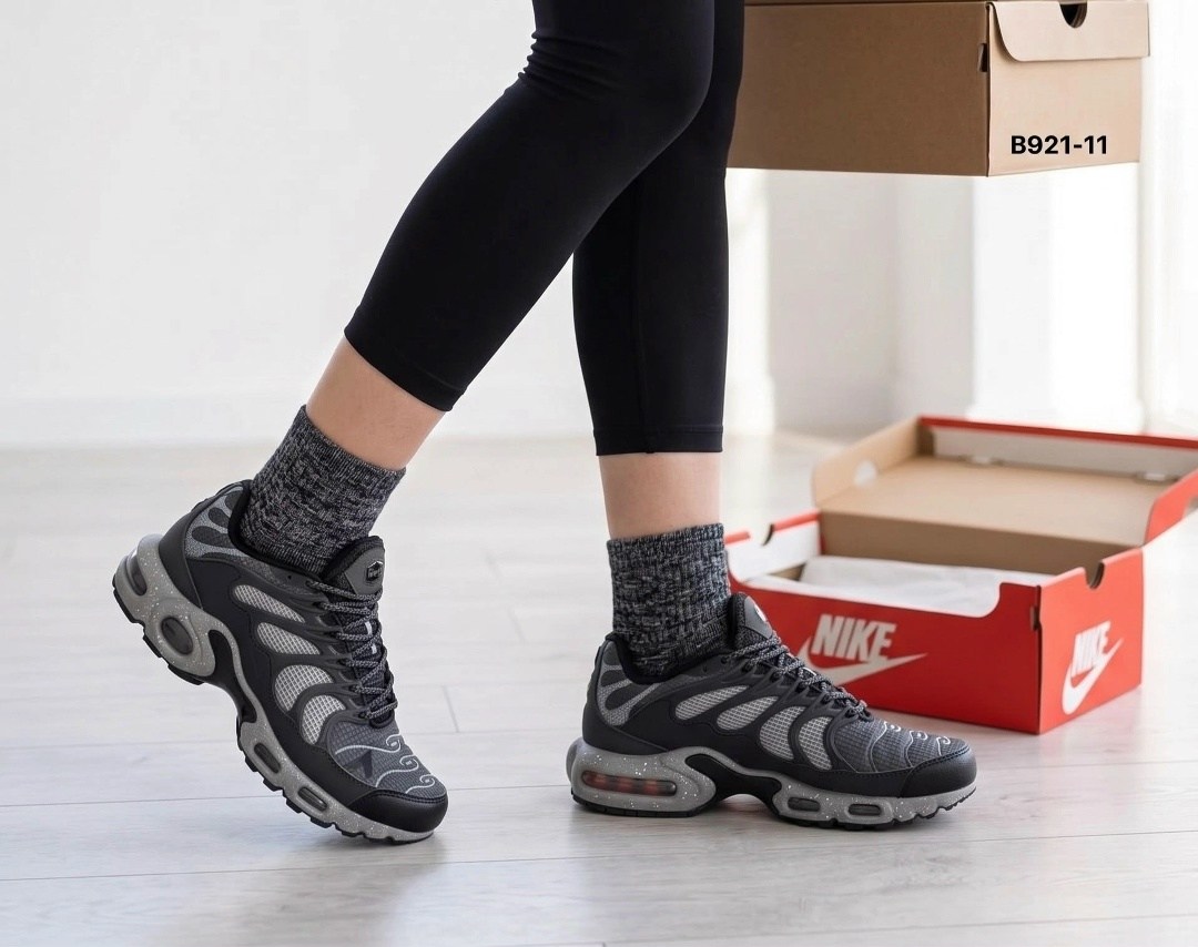 кроссовки nike air max plus tn,nike air max plus tn,nike air max plus,кроссовки легкие мужские nike air max tn plus,кроссовки