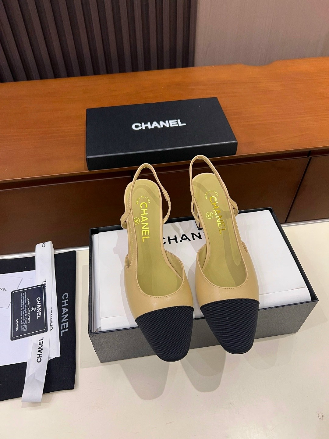 шанель туфли,туфли chanel,босоножки шанель,туфли шанель слингбэки,туфли шанель с круглым каблуком
