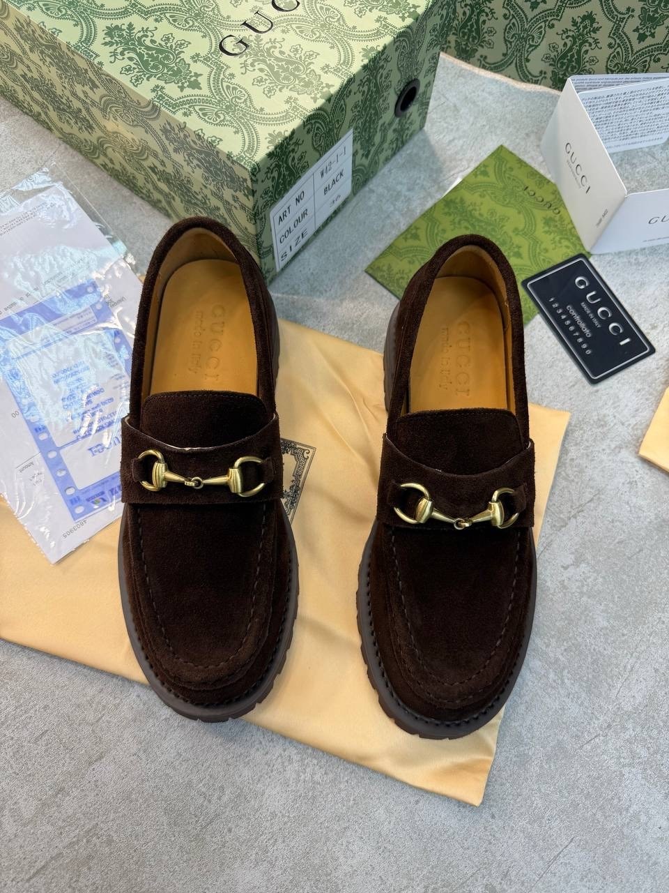 ,ботинки gucci,лоферы gucci,женские замшевые черные ботинки gucci,женские лоферы gucci