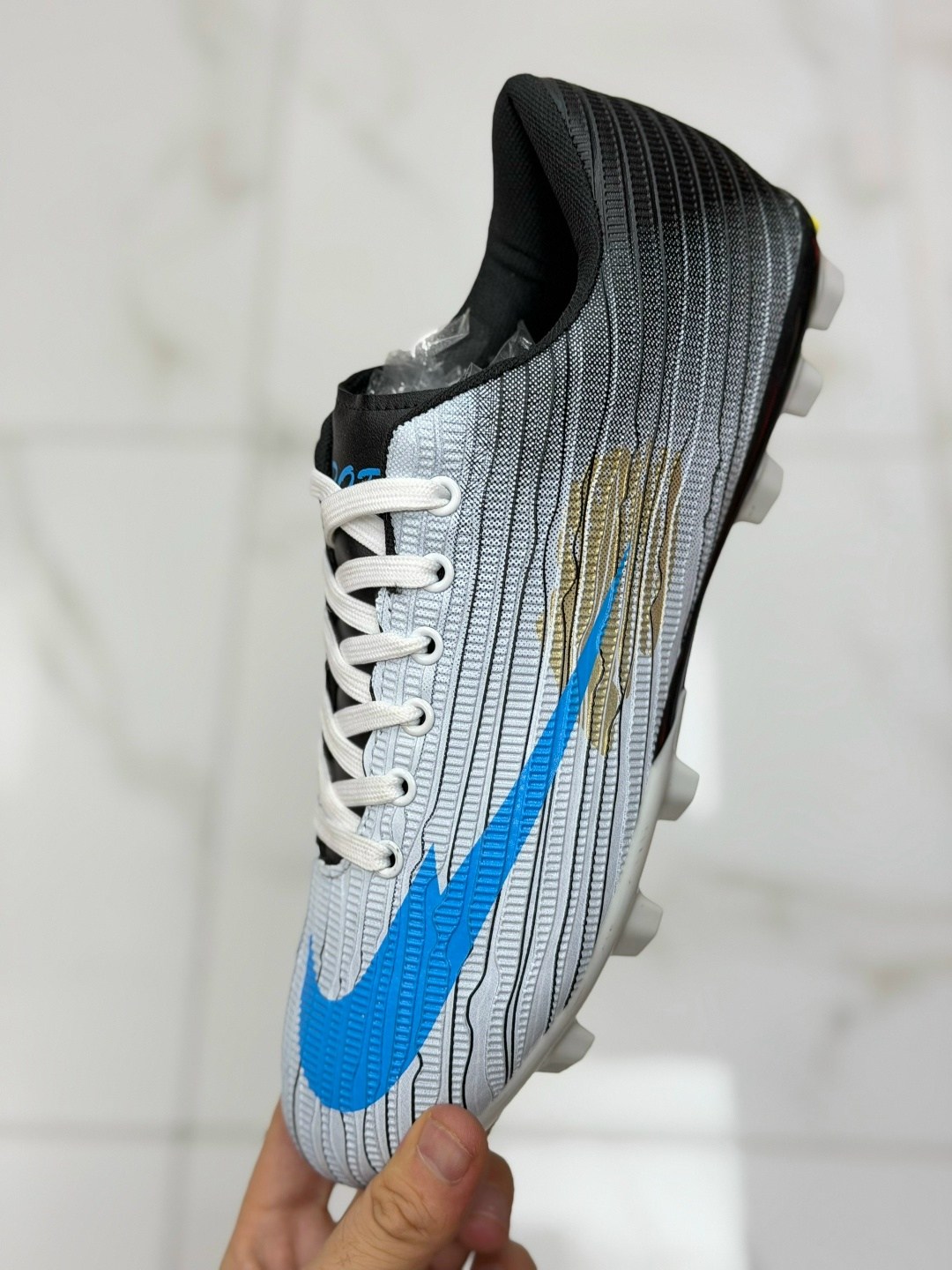 сороконожки адидас предатор фрик,сороконожки adidas predator,сороконожки адидас предатор,футбольные сороконожки adidas предатор,сороконожка для футбола