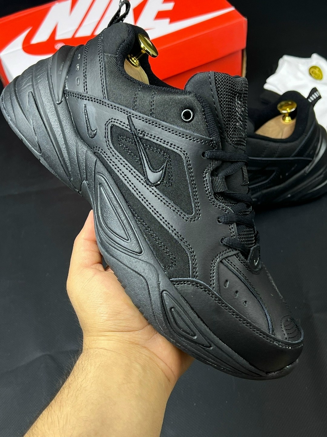 кроссовки nike m2k tekno triple black,кроссовки nike m 2 k tekno,мужские кроссовки nike air monarch 4 all black,мужские кроссовки nike air monarch iv,кроссовки nike air monarch iv черные