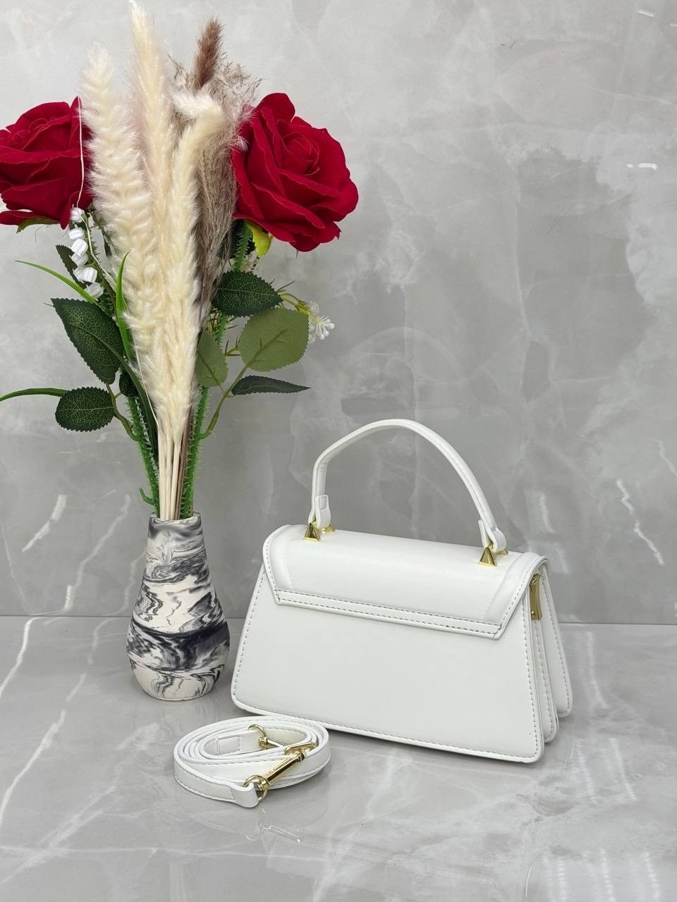 сумка zara,сумка,сумки женская,белая сумка,сумки модные