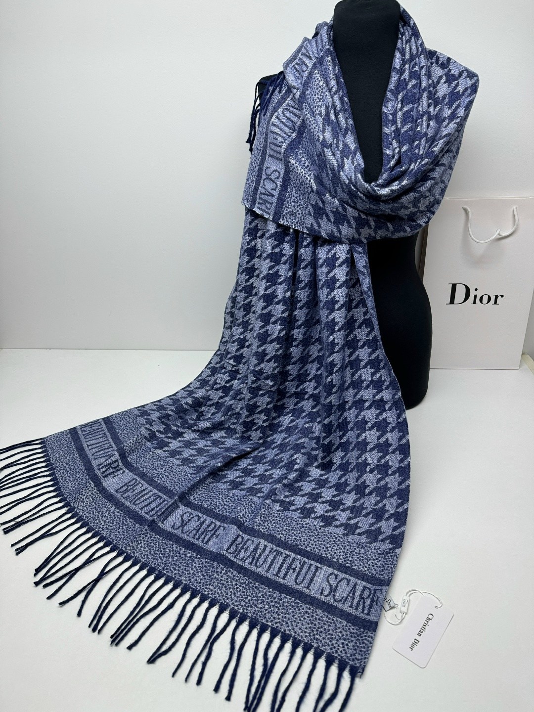 палантин dior,палантин теплый,палантин диор,палантин женские,шарф палантин женский теплый