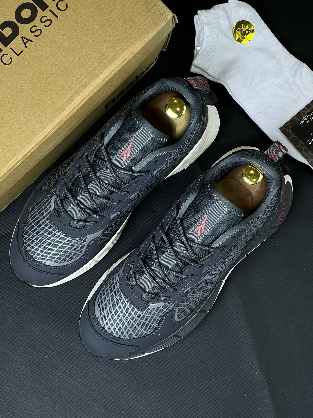 кроссовки reebok,кроссовки мужские reebok,кроссовки reebok zig kinetica,кроссовки reebok зимние,кроссовки reebok zig kinetica 2 edge gore tex