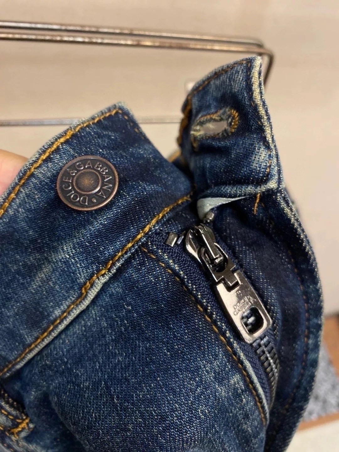 джинсы fendi,стильные джинсы,мужские джинсы,модные джинсы,джинсы джинсы