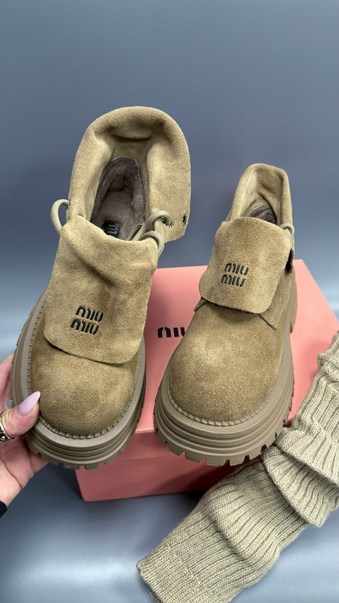 ,ботинки замшевые miu miu,ботинки,женские ботинки, женская