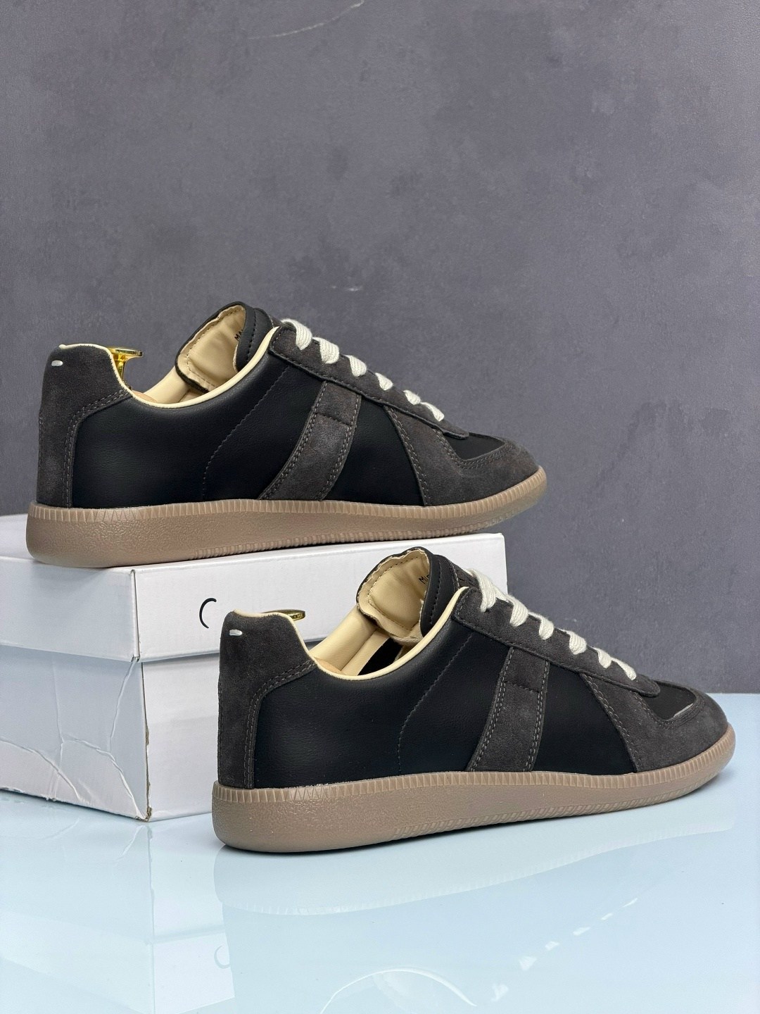 ,мужской кроссовки,стильные кроссовки,кроссовки maison margiela replica,повседневная