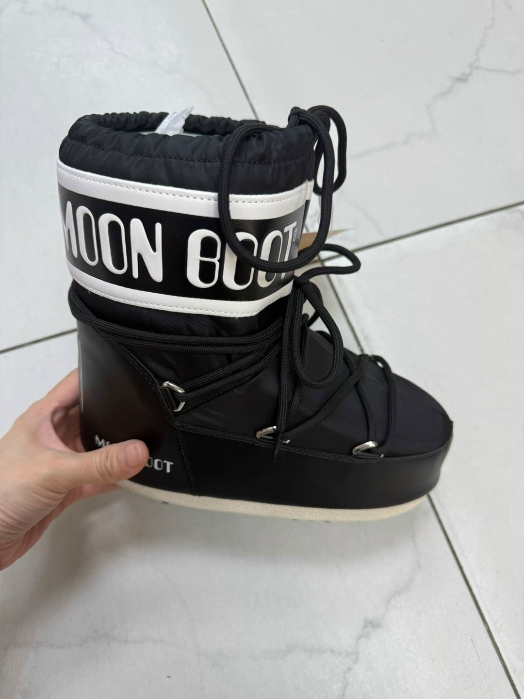 ,дутики moon boot,ботинки-луноходы,дутики женские,сноубутсы moon boot
