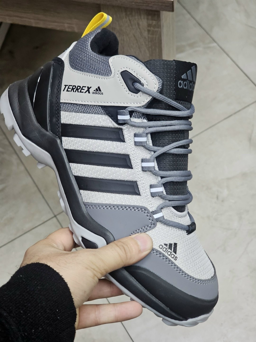 кроссовки мужские зимние adidas,кроссовки adidas зимние высокие climaproof,кроссовки зимние adidas,кроссовки мужские зимние adidas terrex,кроссовки зимние мужские адидас термо