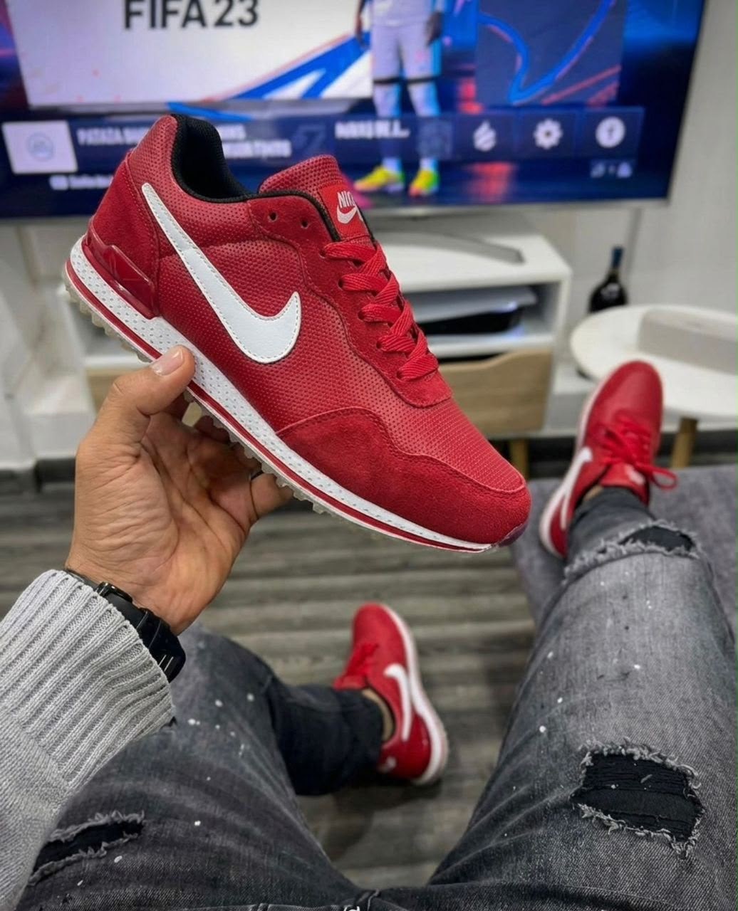 кроссовки,обуви,красные кроссовки,кроссовок,nike waffle trainer красные