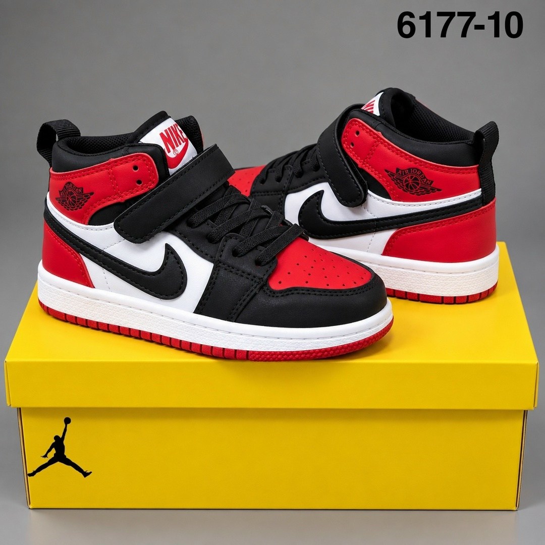nike air jordan 1 mid black white,кроссовки мальчику,баскетбольная ,спортивная ,кроссовки высокие