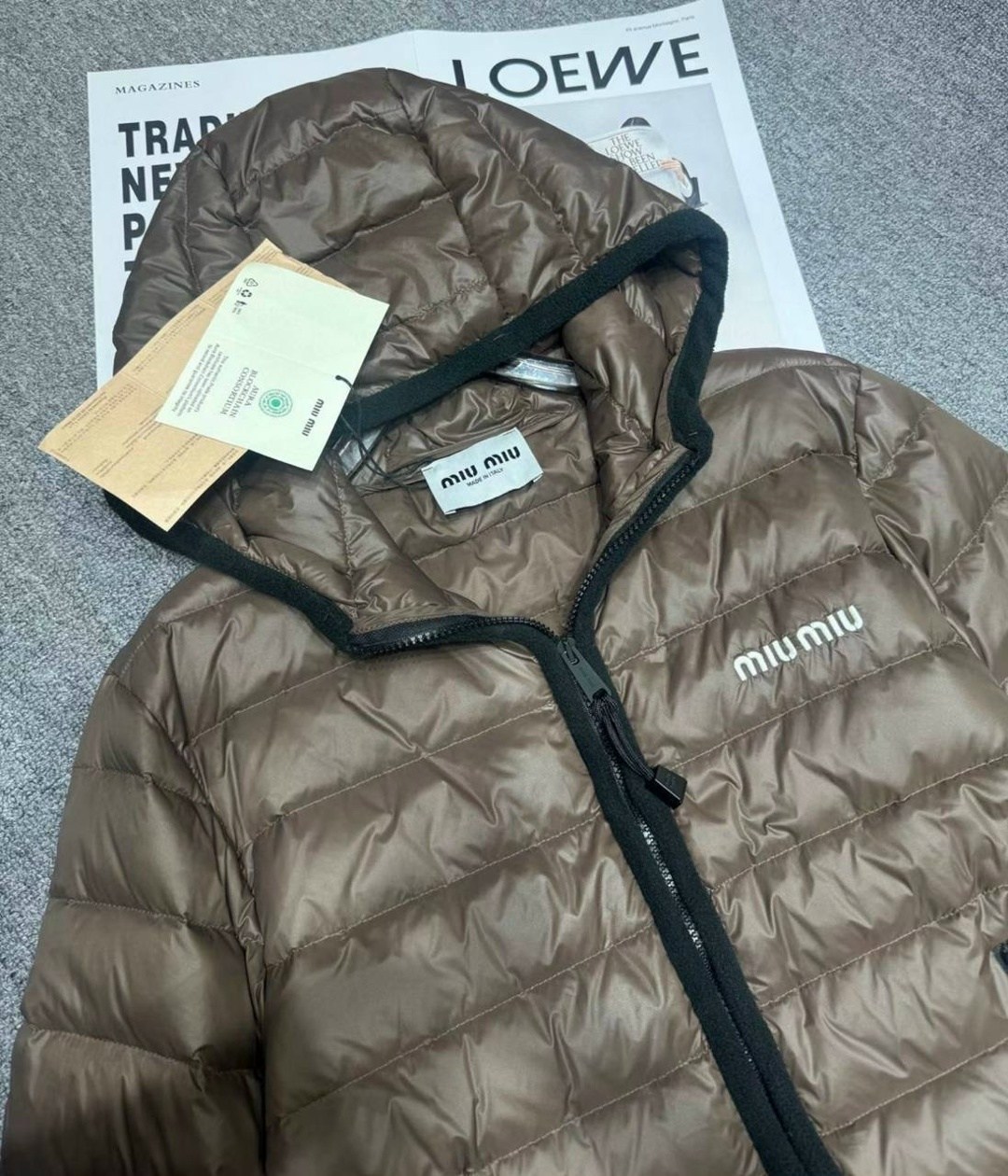 куртка miu miu женская,женский короткий пуховик miu miu черный,куртка miu miu,пуховик miu miu,пуховик куртка miu miu