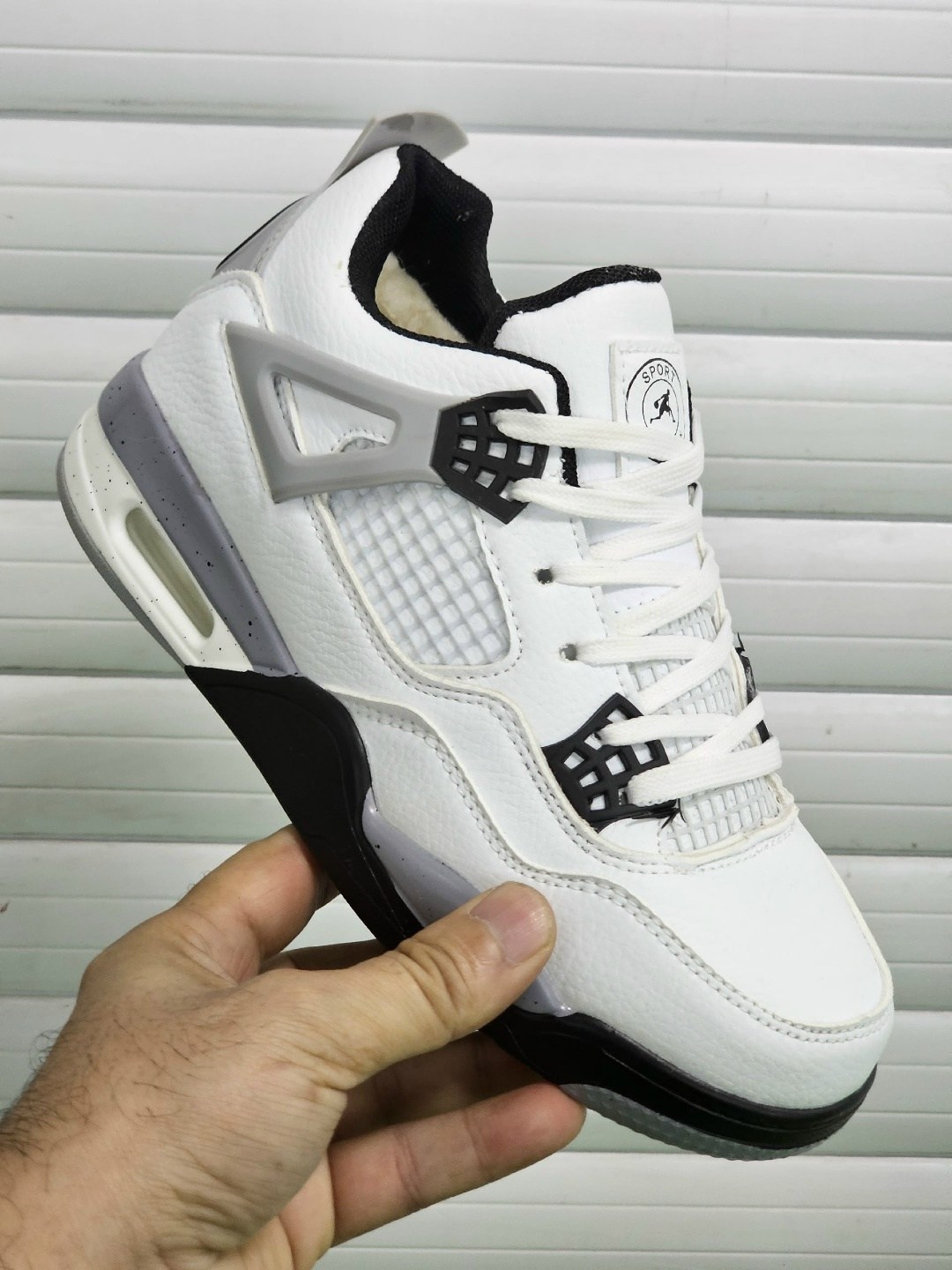 кроссовки nike air jordan 4 retro,кроссовки nike air jordan 4,спортивная ,кроссовки мужские,зимние кроссовки air jordan 4 retro