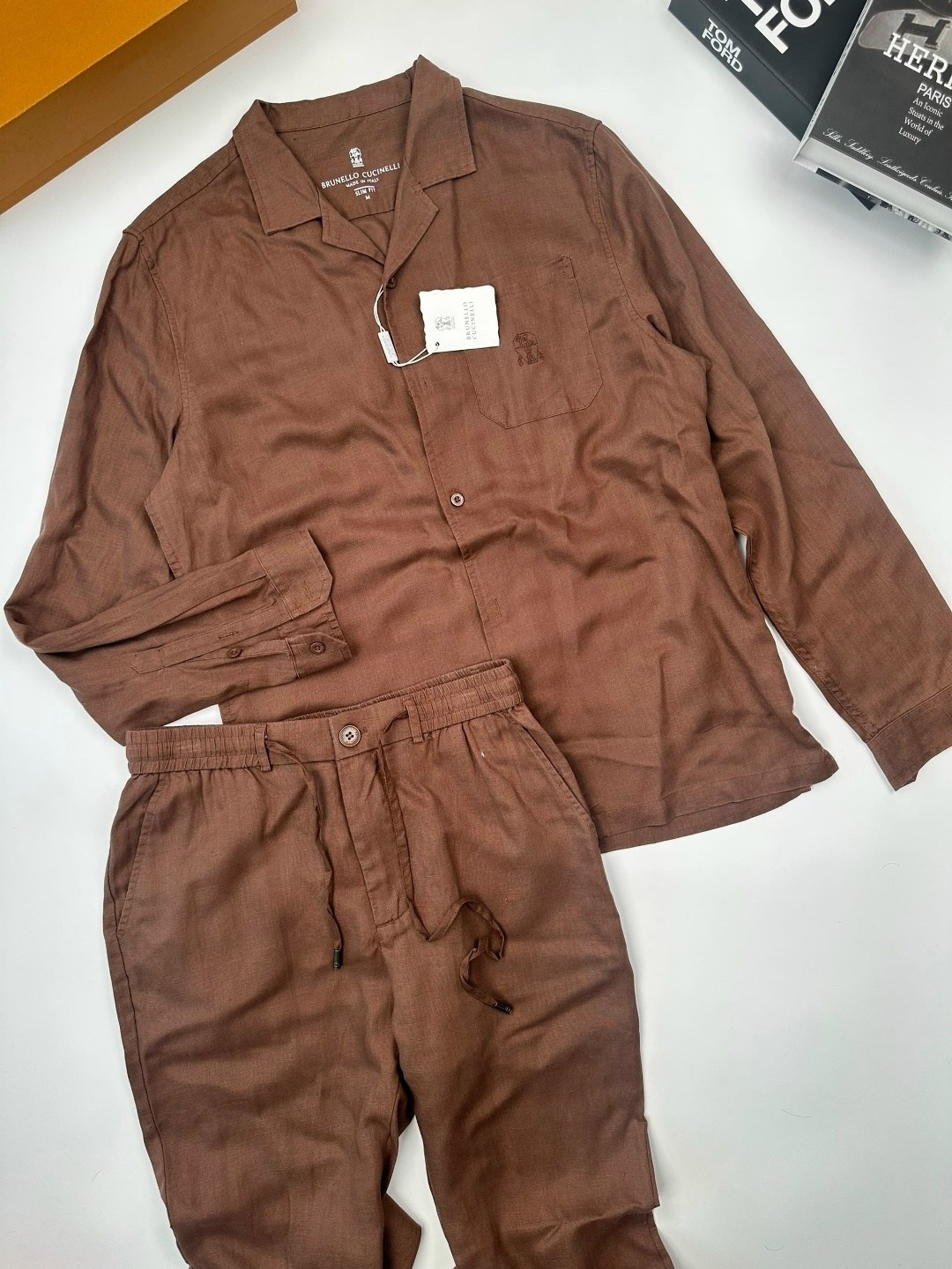 льняной костюм brunello cucinelli,костюм loro piana,костюм мужской льняной,костюм мужской,костюм льняной