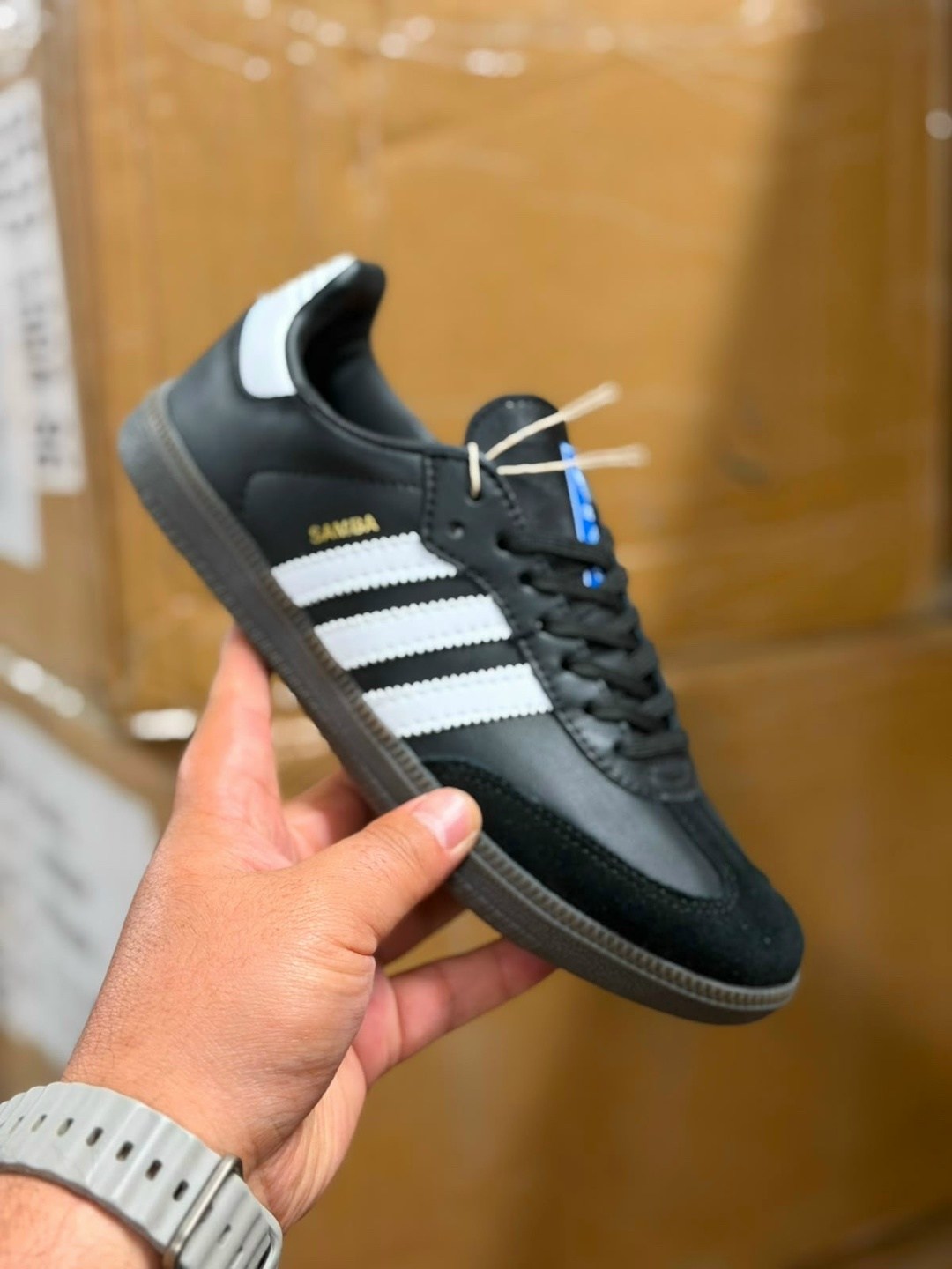 кроссовки adidas,кроссовки женские adidas,,кроссовки adidas samba,кроссовки мужские женские adidas