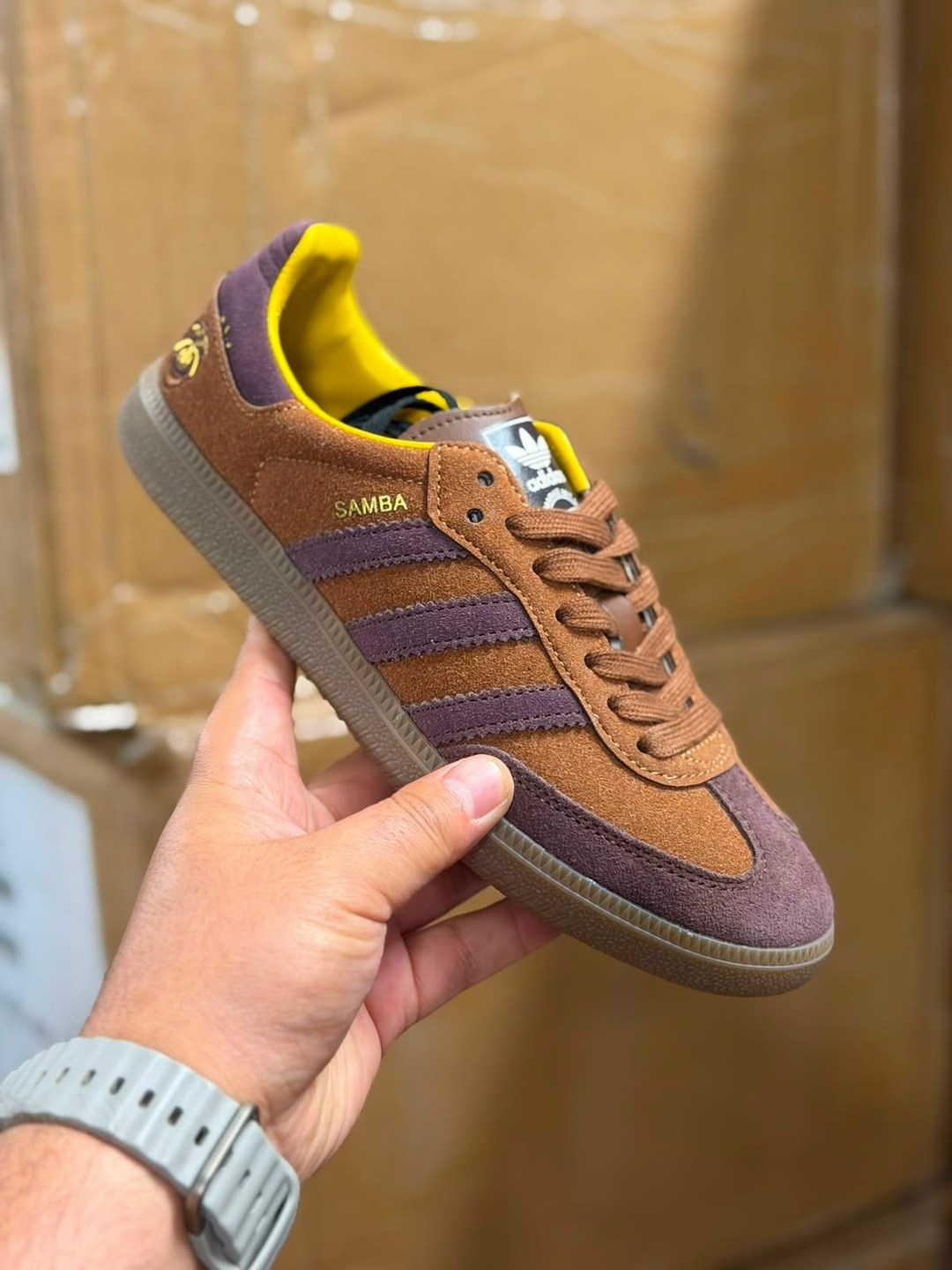 кроссовки adidas,кроссовки женские adidas,,кроссовки adidas samba,кроссовки мужские женские adidas