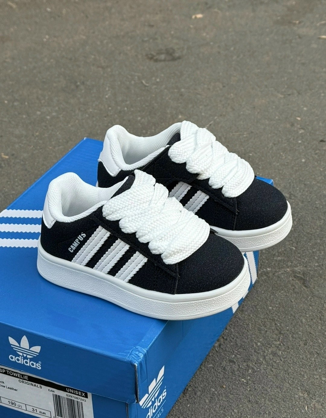 ,кроссовки детская, кроссовки,детские кроссовки adidas, детская