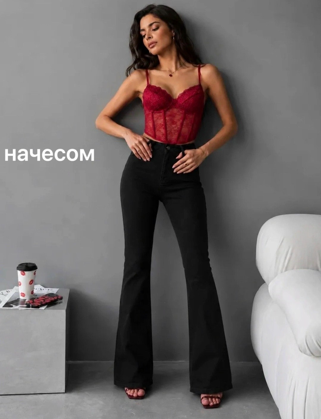 джинсы клёш женские,женские джинсы,джинсы клеш,джинсы клеш с высокой талией,брюки джинсы