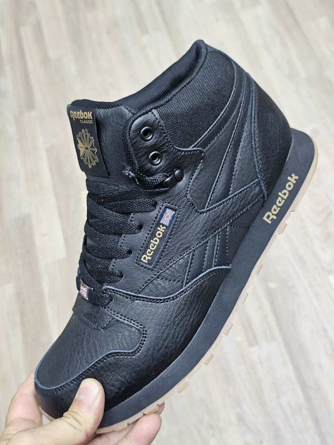 кроссовки зимние с мехом reebok зима 273338661,зимние кроссовки мужские reebok,зимние кроссовки высокие с мехом reebok cavalini,зимние кроссовки reebok с мехом,кроссовки зимние с мехом reebok зима 273
