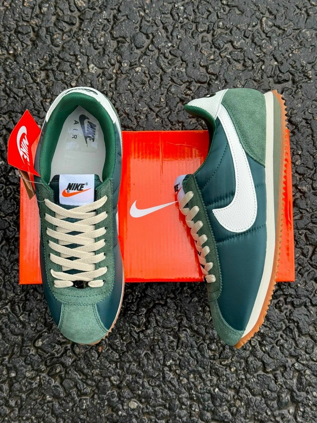кроссовки nike cortez,nike classic cortez,кроссовки мужские nike cortez,кроссовки,кроссовки nike cortez vintage green gum