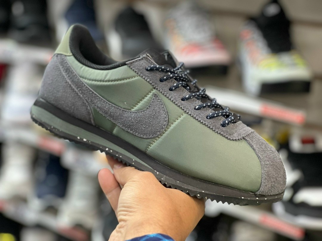 nike cortez classic,nike classic cortez premium,кроссовки nike cortez,nike cortez vintage,кроссовки cortez