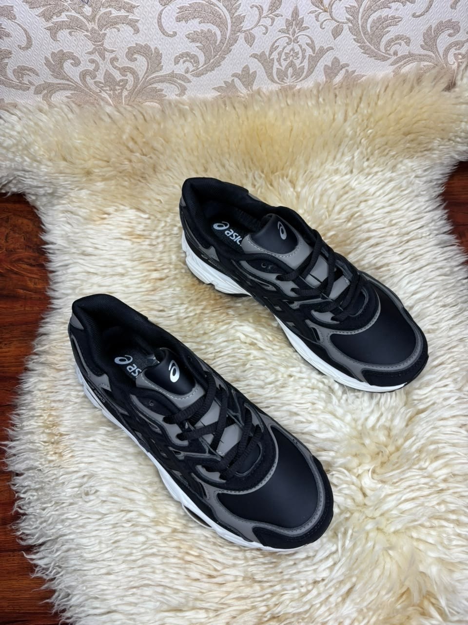 кроссовки,кроссовки adidas,кроссовки женскиe,повседневные кроссовки,спортивные кроссовки