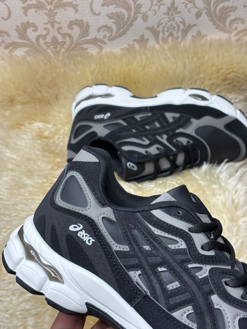 кроссовки,кроссовки adidas,кроссовки женскиe,повседневные кроссовки,спортивные кроссовки
