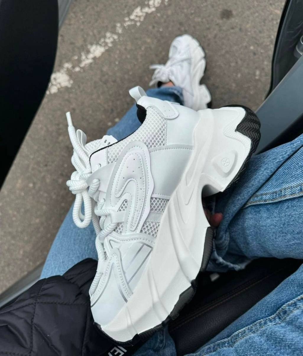 кроссовки женские balenciaga,женские массивные кроссовки,женские кроссовки на платформе,женские кроссовки,белые массивные кроссовки