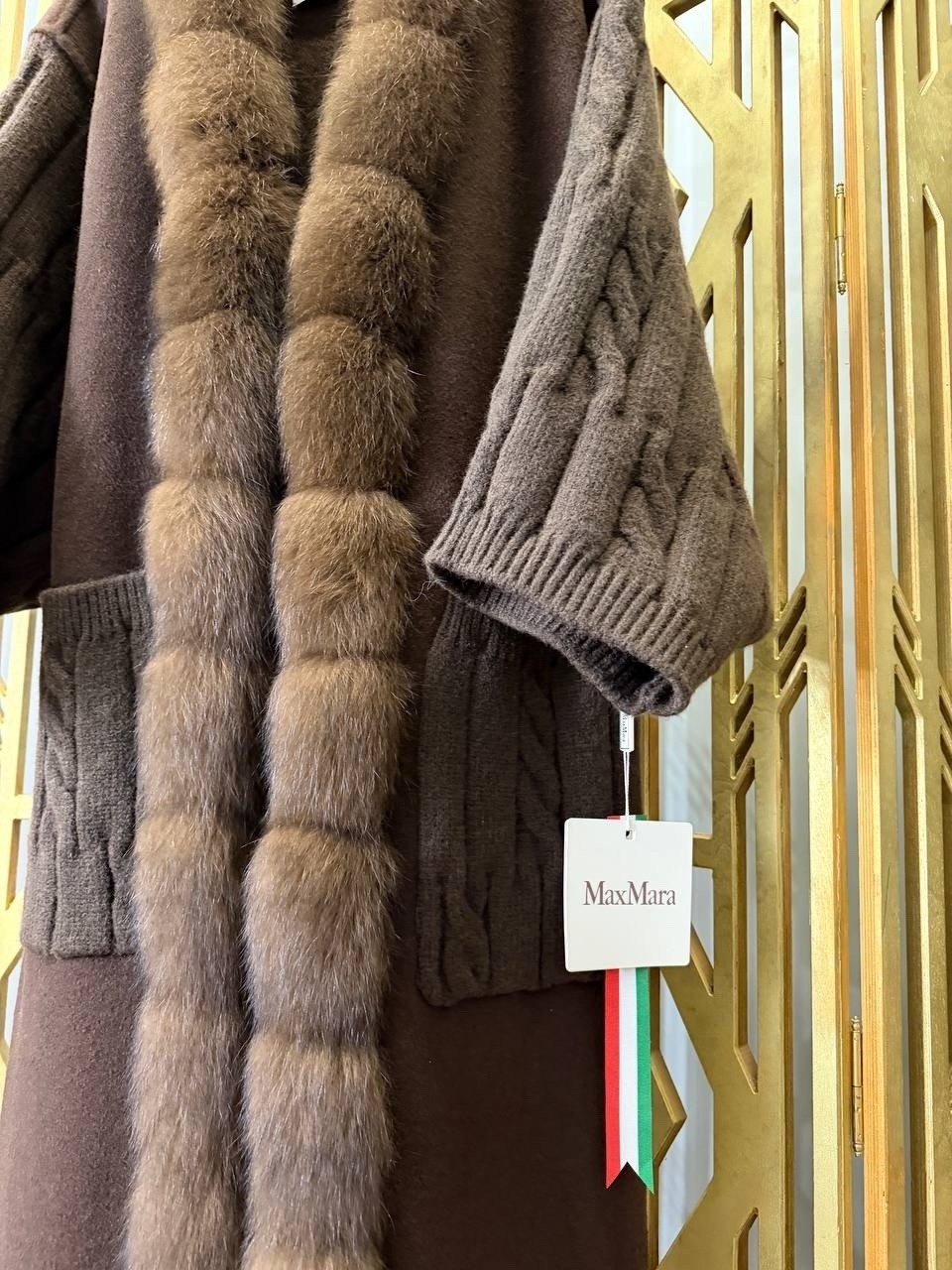 кардиган с мехом финского песца,кардиган с мехом финского песца yana kraft brand,кардиган длинный с отделкой натурального меха песца,кардиган вязаный с отделкой натуральный мех песца,кардиган с мехом