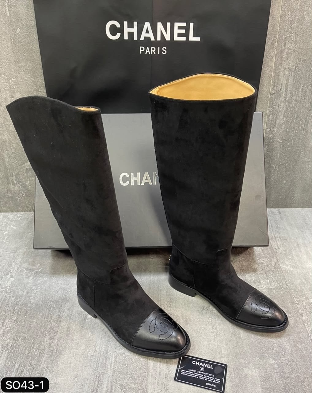 сапоги chanel,сапоги женские chanel,сапоги шанель,женские черные замшевые сапоги chanel,