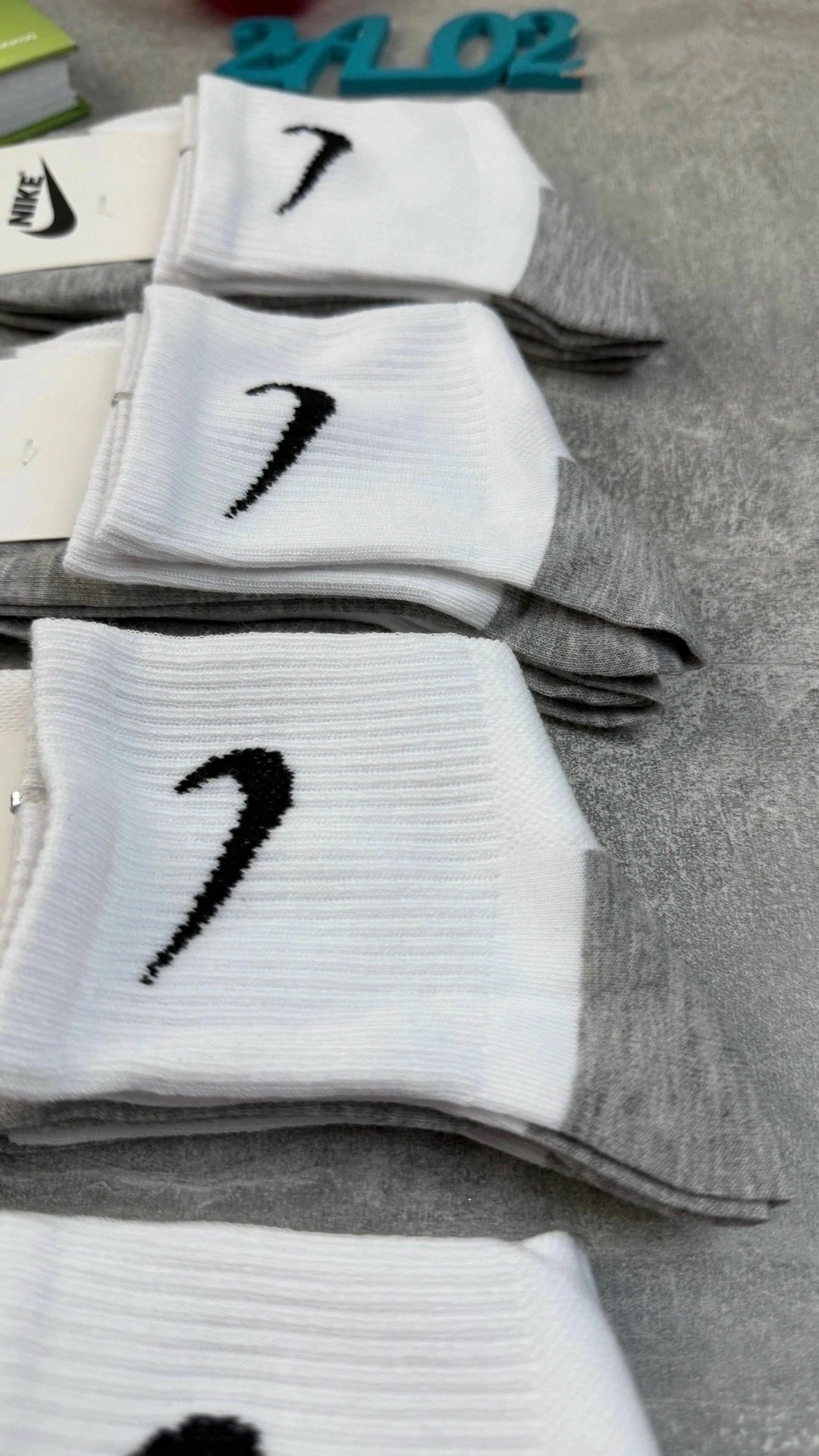 спортивные носки nike набор средних носков 5 пар,комплект носков nike,носки мужские 10 пар nike,носки nike длинные спортивные набор 10 пар,носки найки белые