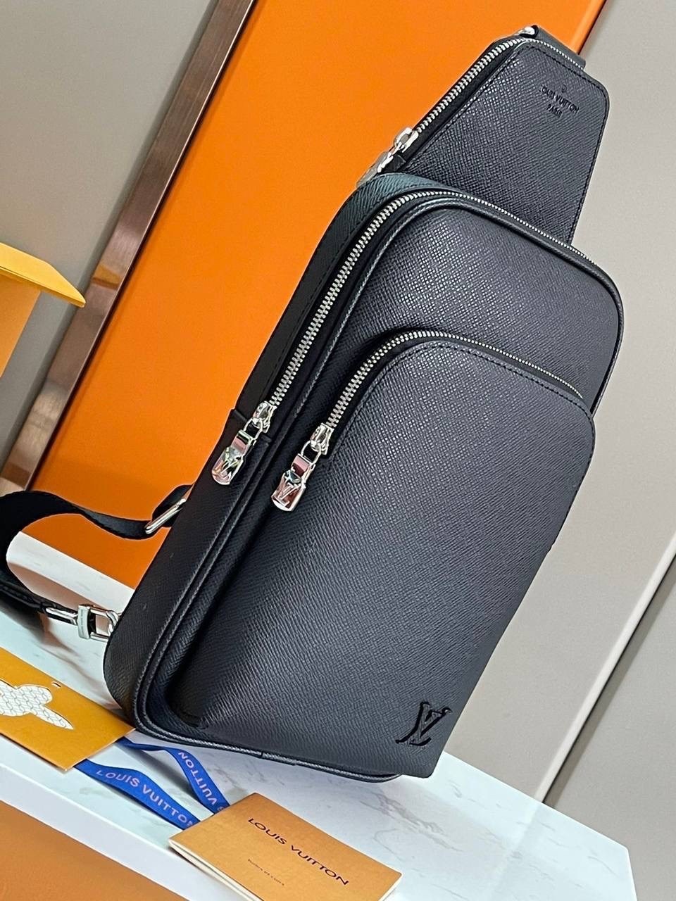 сумка-слинг louis vuitton,louis vuitton avenue sling bag сумка мужская,мужская сумка louis vuitton,сумка louis vuitton мужская через плечо,мужская сумка louis vuitton avenue sling bag натуральная кожа