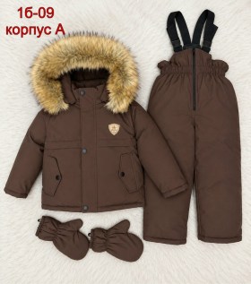 Костюм