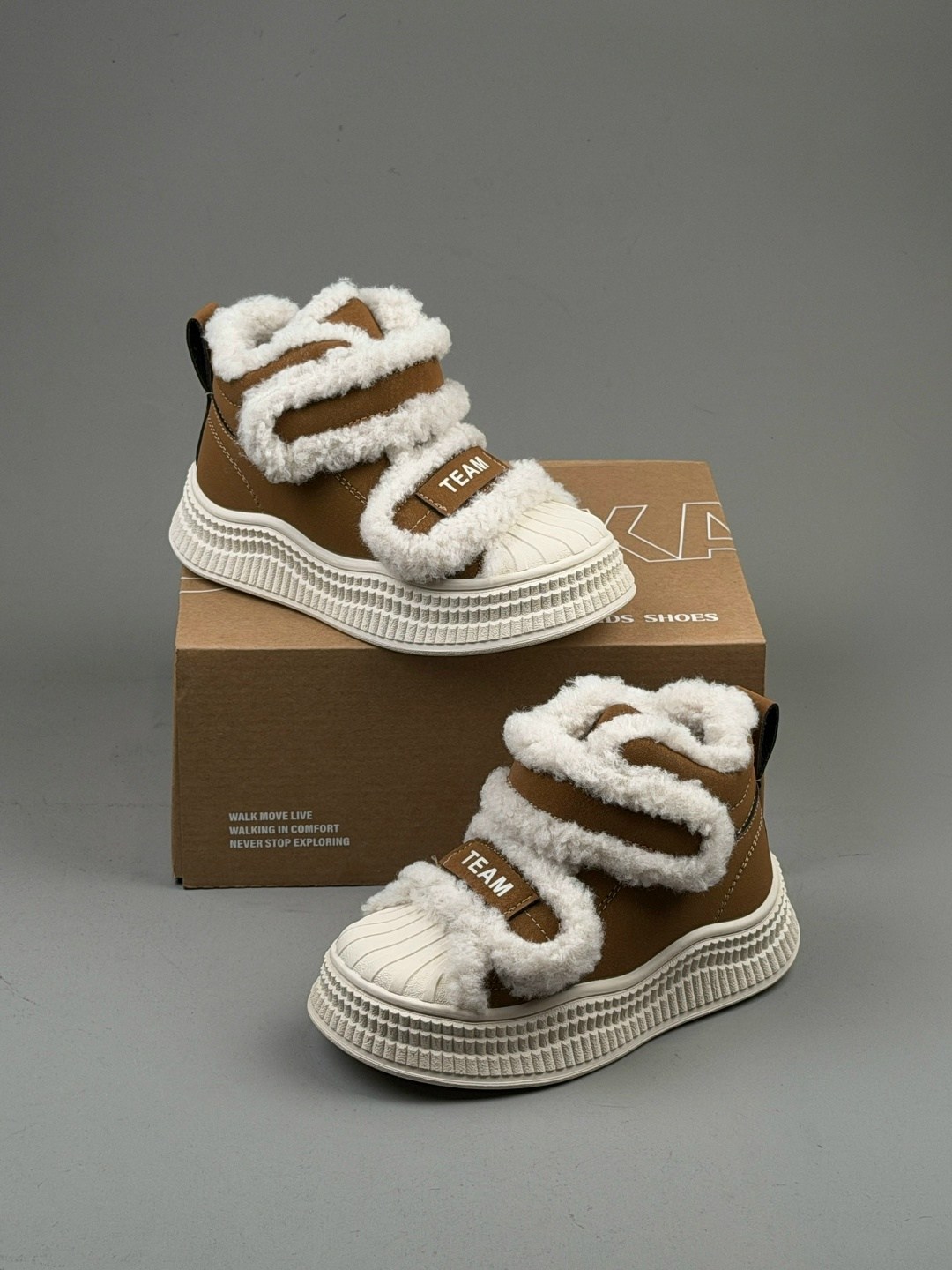 , женская, детская,зимняя  женская,кроссовки зимние на меху chanel
