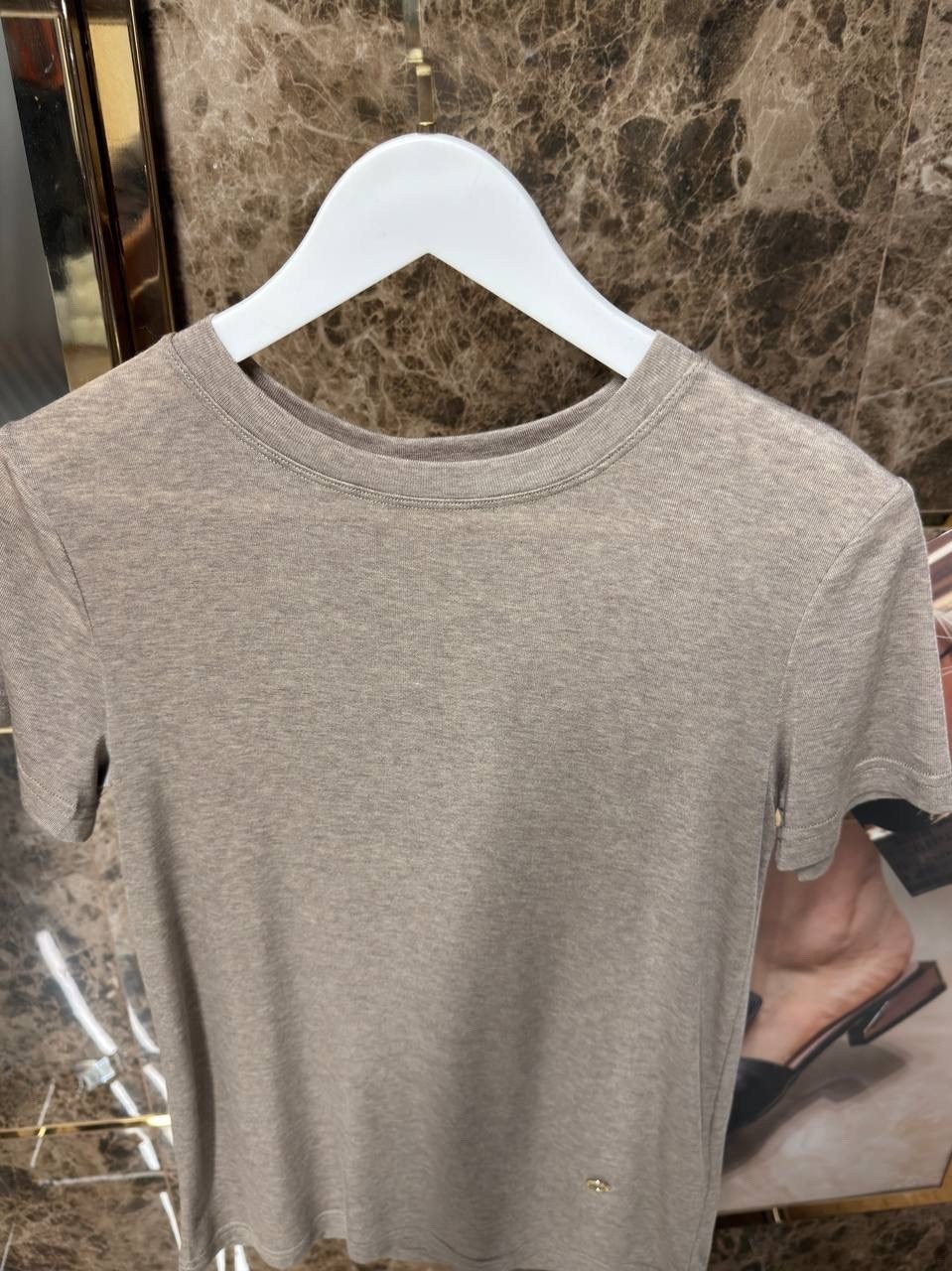 футболка loro piana,брендовые футболки,футболке,футболки модные,женская футболка