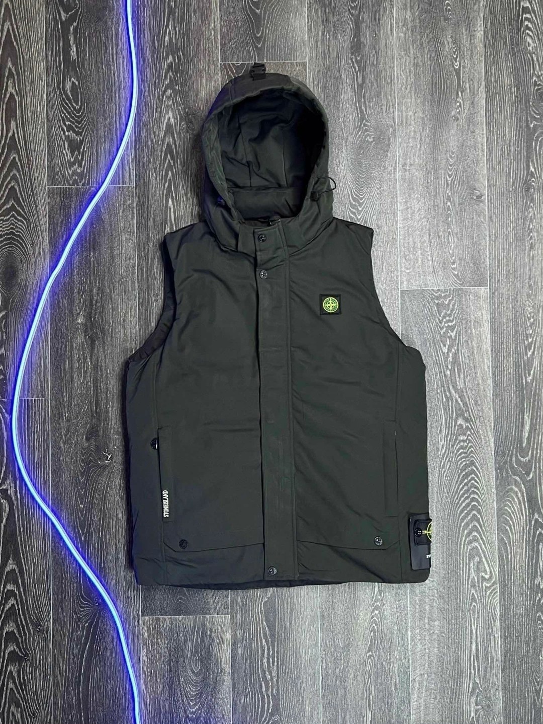 жилетка stone island,жилет stone island утепленный,жилет мужской stone island,жилетка мужская,жилет мужской