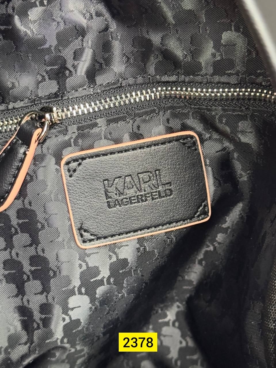 рюкзак karl lagerfeld,рюкзак karl lagerfeld женский,рюкзак карл лагерфельд женский,рюкзак karl lagerfeld с объемными буквами карл лагерфельд,кожаный рюкзак карл лагерфельд женский