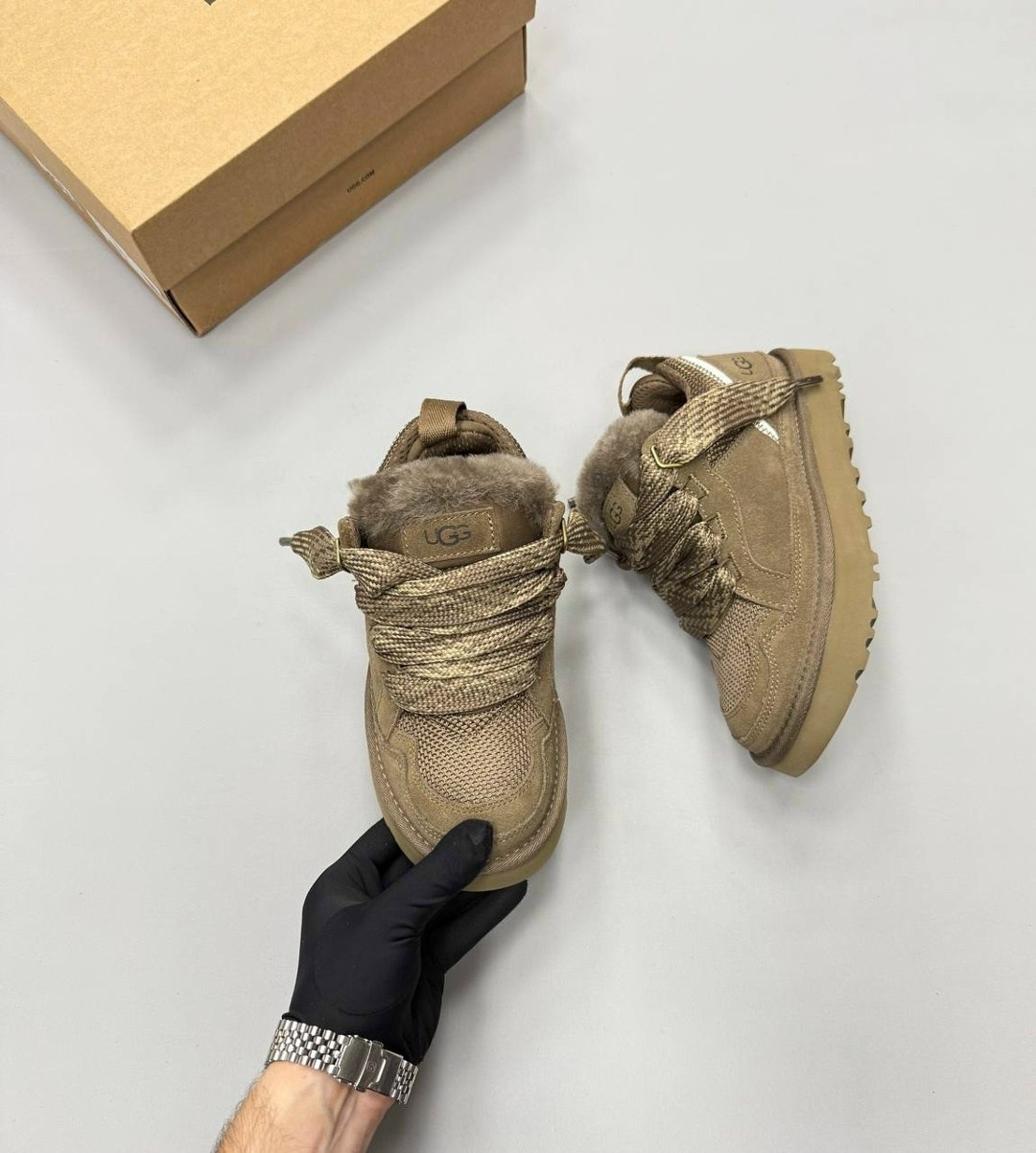 ,кроссовки ugg,кроссовки женские,кроссовки угги,замшевые кроссовки