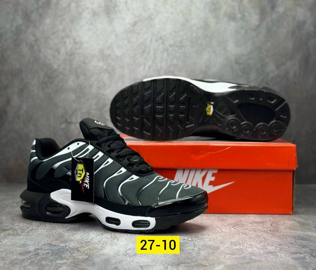 кроссовки мужские nike air max tn plus,кроссовки nike air max tn plus,кроссовки для мужчин,кроссовки мужской nike,найк air max plus tn кроссовки