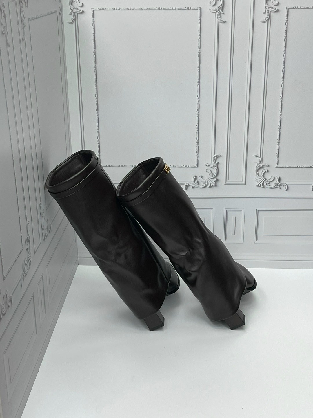 сапоги,сапоги диор,кожаные сапоги,сапоги alexander wang черные,сапоги женские
